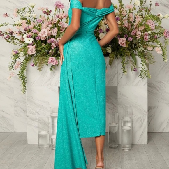 NWOT ✨Off Shoulder Split Hem Dress - Picture 2 of 7